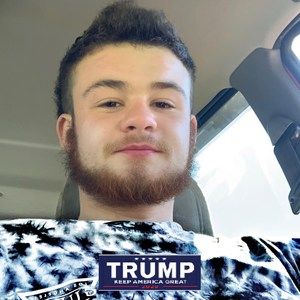 Meet your Posher, Derek